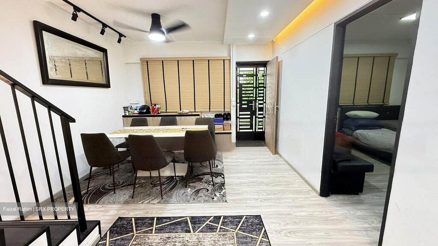 Blk 352 Yishun Jasmine (Yishun), HDB Executive #462106361